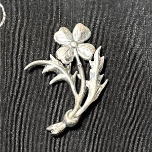 Stamped Sterling Silver Dogwood Flower Brooch – Floral Pin, vintage